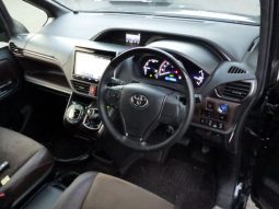 
										Reconditioned 2018 Toyota Esquire Gi Premium full									