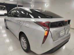 
										Used 2017 Toyota Prius full									