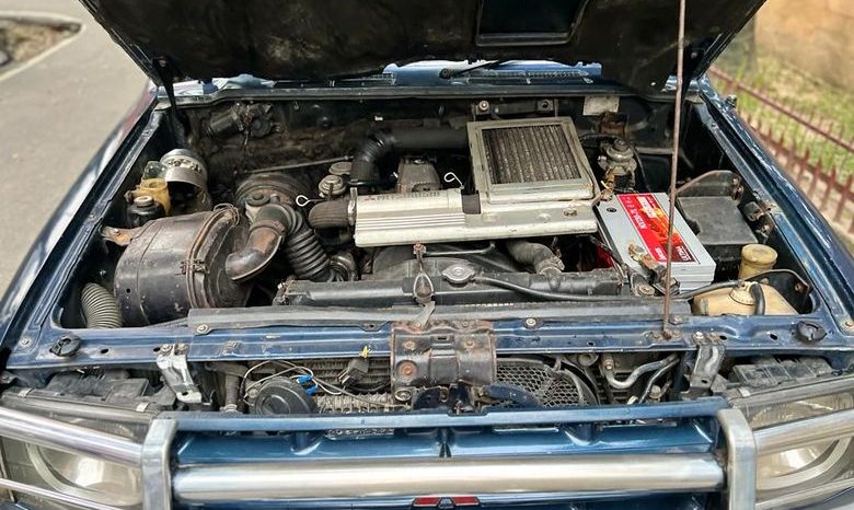 
								Used 1993 Mitsubishi Pajero V6 full									
