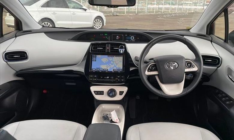 
								Used 2018 Toyota Prius A TOURING full									