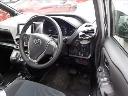 Reconditioned 2018 Toyota Noah