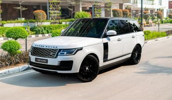 
									Reconditioned 2015 Range Rover Vogue full								
