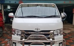 Used 2018 Toyota HiAce Super-GL
