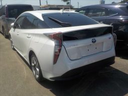 
										Used 2017 Toyota Prius full									